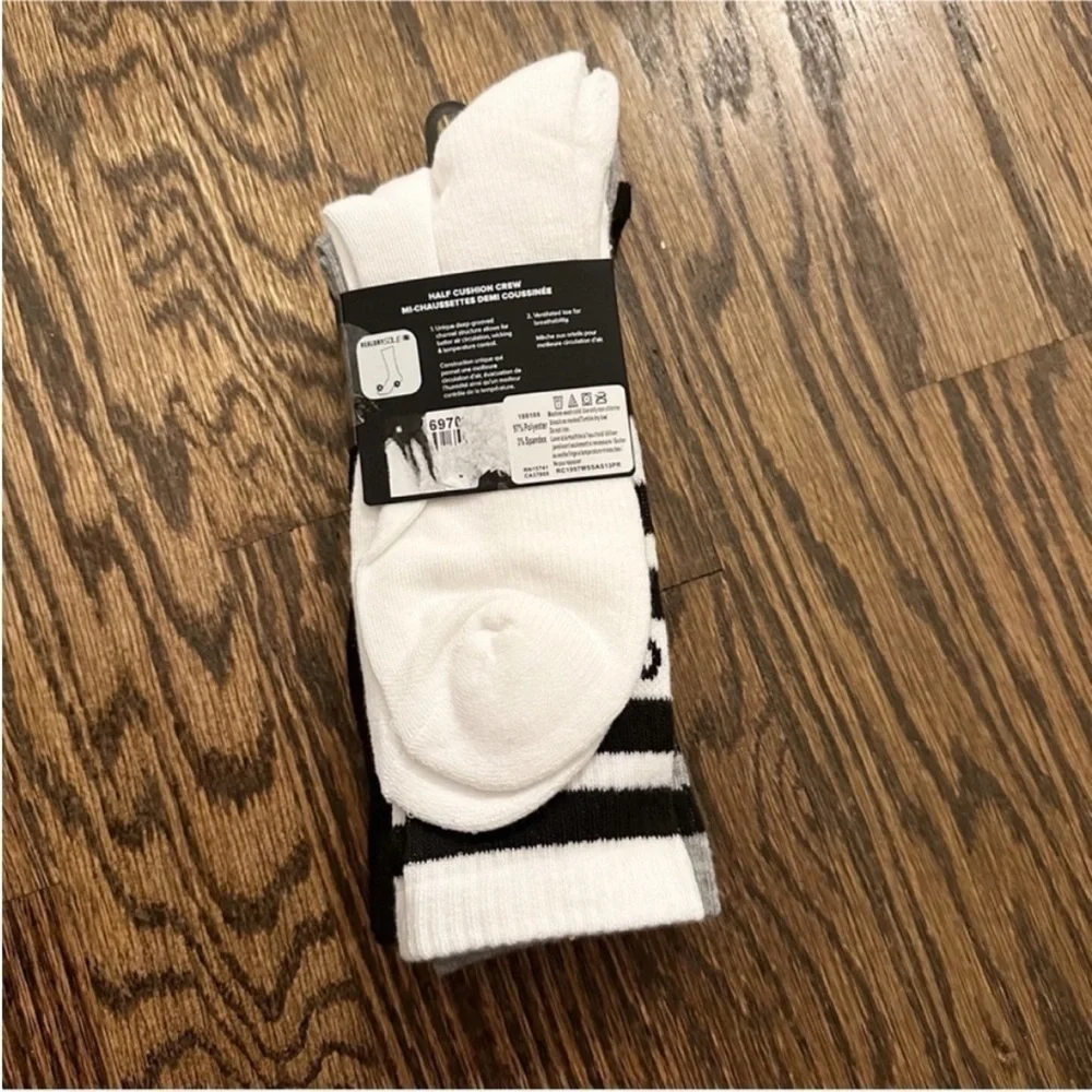 NWT Converse Half Cushion Crew Socks 3 Pack Mens 6-12